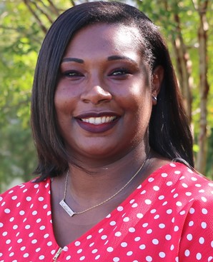 Dr. Allison M. Smith headshot