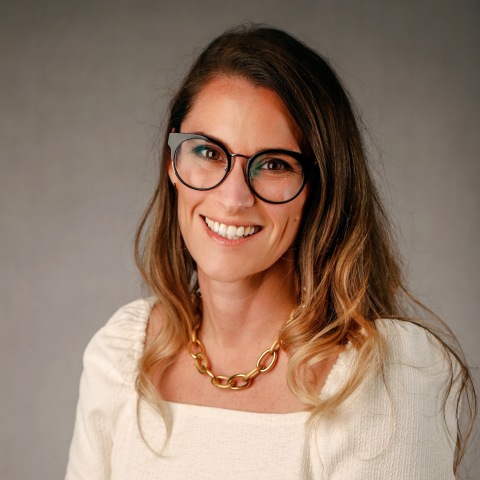 Whitney O'Regan
